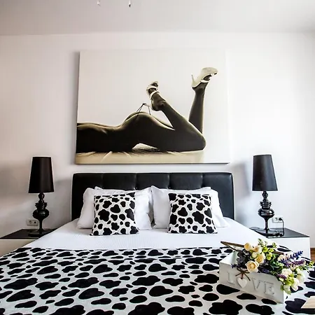 Sand Diamonds * Mamaia